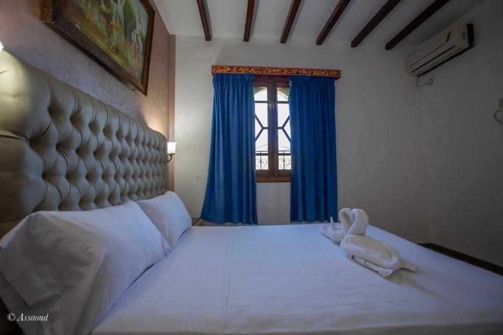 Guest House Yasmina Chefchaouen Exteriör bild